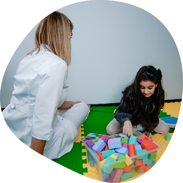 Чем отличается невропатолог и невролог? | НейроСпектр